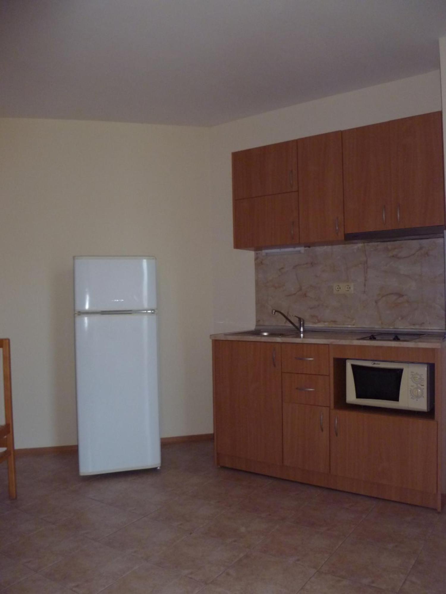 Apartment Tourist Complex Rose Village サニービーチ エクステリア 写真